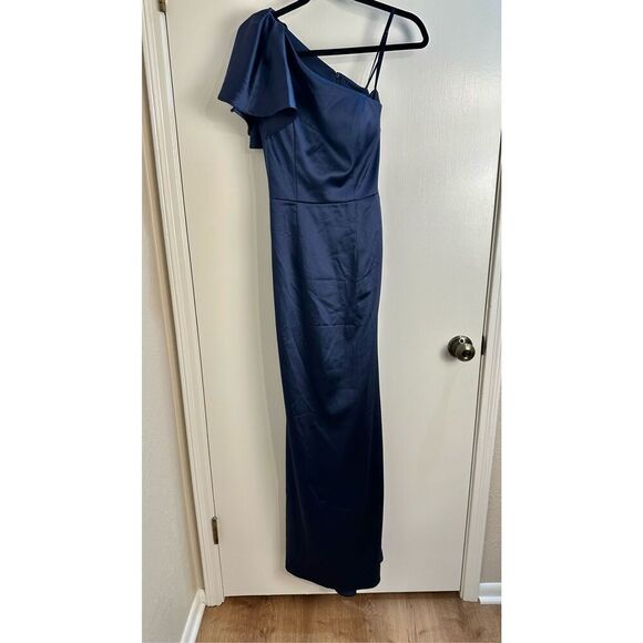 Mac Duggal NWT size 4 navy gown FLUTTER SLEEVE style 26521 - Picture 5 of 16